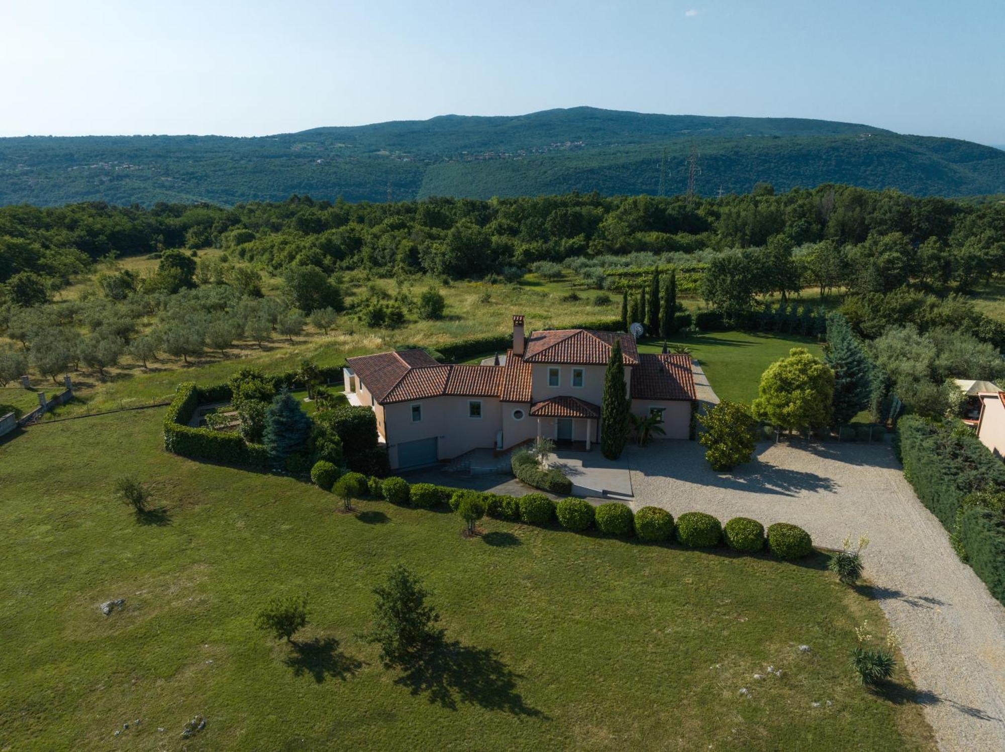 Villa Labin In Zartinj - Luxury Privacy Heated Pool With Auto Cover Esterno foto