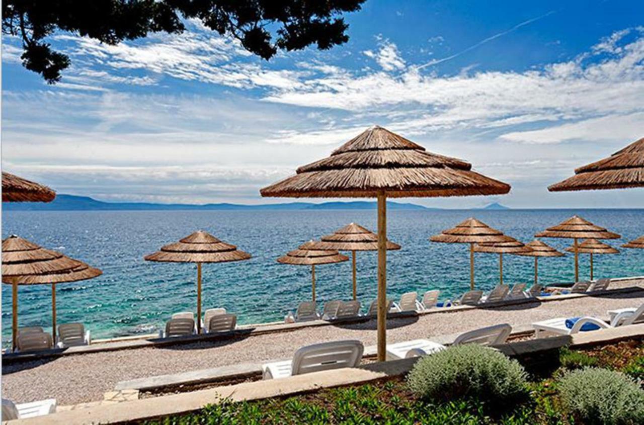 Villa Labin In Zartinj - Luxury Privacy Heated Pool With Auto Cover Esterno foto